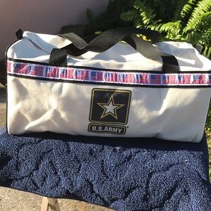 MILITARY ARMY DUFFLE BAG